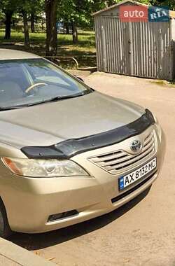 Седан Toyota Camry 2007 в Киеве