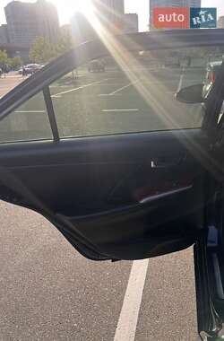 Седан Toyota Camry 2012 в 