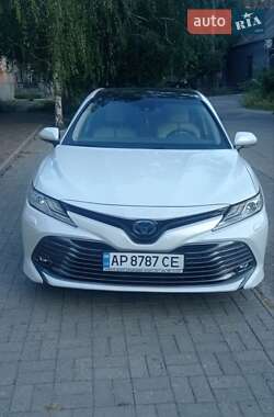 Седан Toyota Camry 2020 в Запорожье