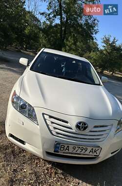 Седан Toyota Camry 2008 в Кропивницком