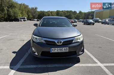 Седан Toyota Camry 2012 в  фото 2 Седан Toyota Camry 2012 в
