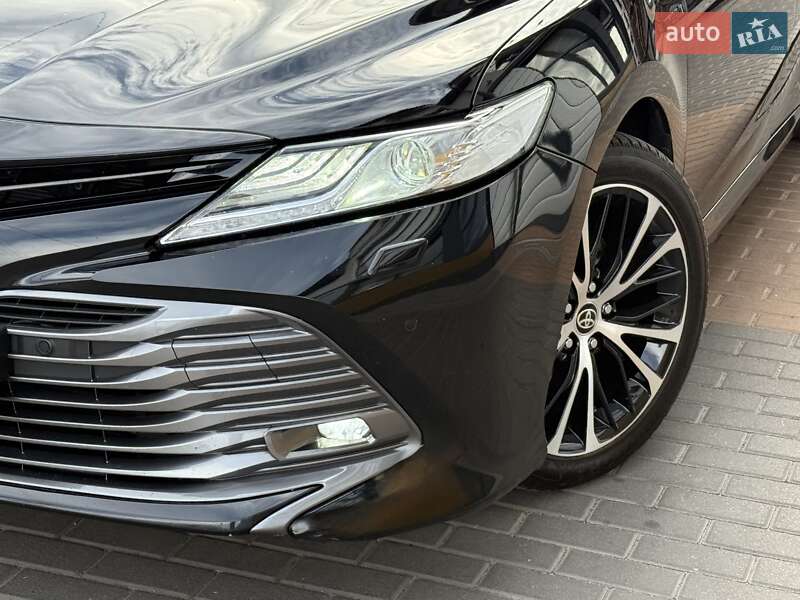 Седан Toyota Camry 2020 в Белой Церкви
