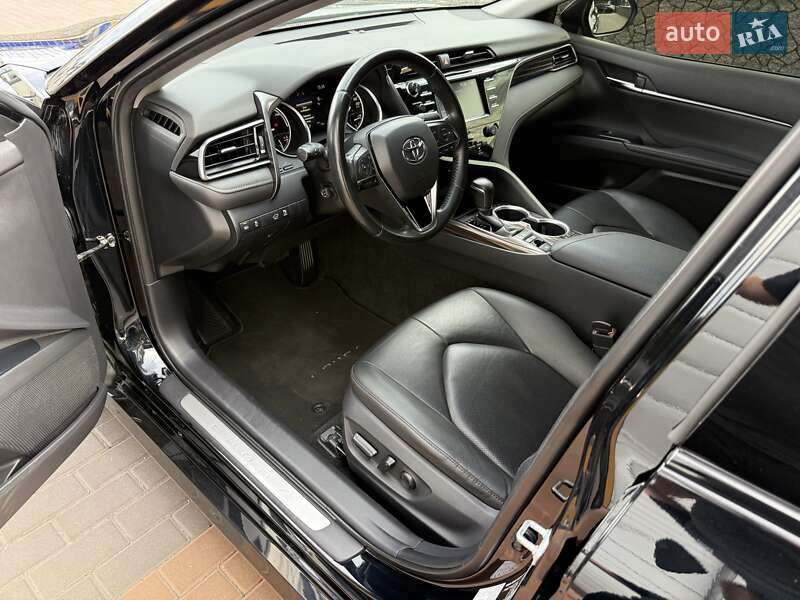 Седан Toyota Camry 2020 в Белой Церкви