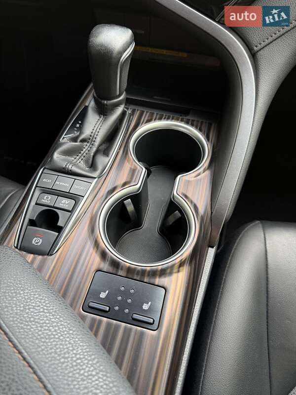 Седан Toyota Camry 2020 в Белой Церкви