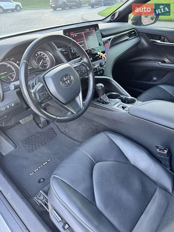 Седан Toyota Camry 2021 в Днепре фото 45 Седан Toyota Camry 2021 в Днепре