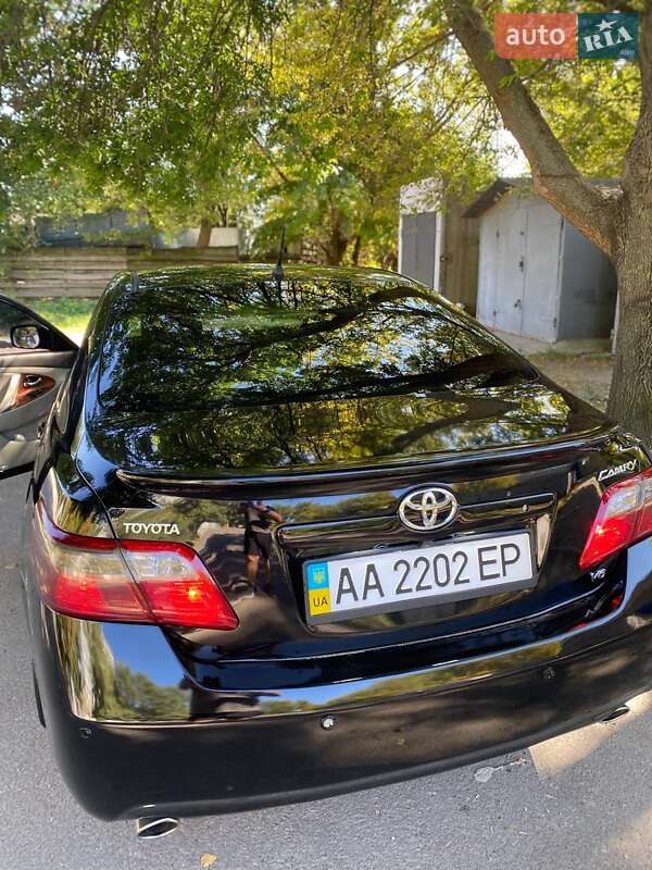 Седан Toyota Camry 2007 в Дніпрі