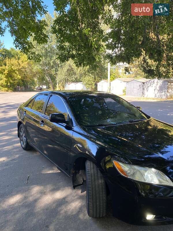 Седан Toyota Camry 2007 в Дніпрі