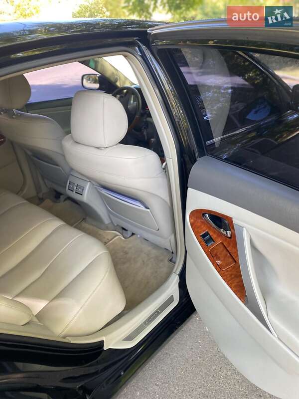 Седан Toyota Camry 2007 в Дніпрі