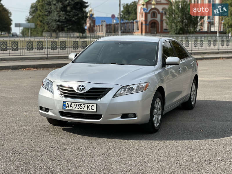 Седан Toyota Camry 2008 в Первомайську