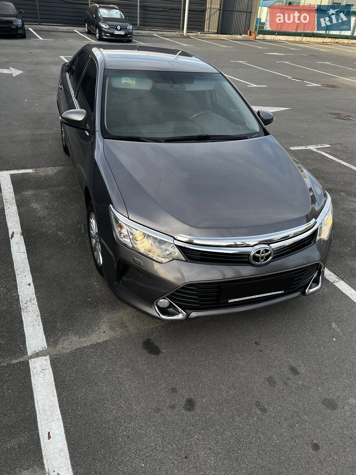 2016 Toyota Camry - фото 1