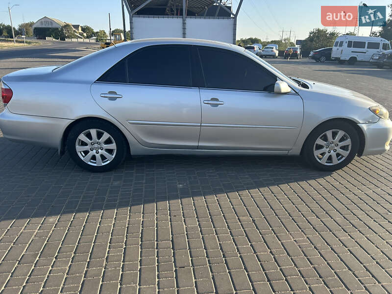 Седан Toyota Camry 2004 в Одесі