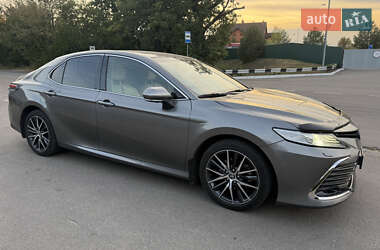 Седан Toyota Camry 2021 в Києві