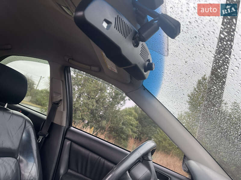 Седан Toyota Camry 2004 в Южном фото 6 Седан Toyota Camry 2004 в Южном