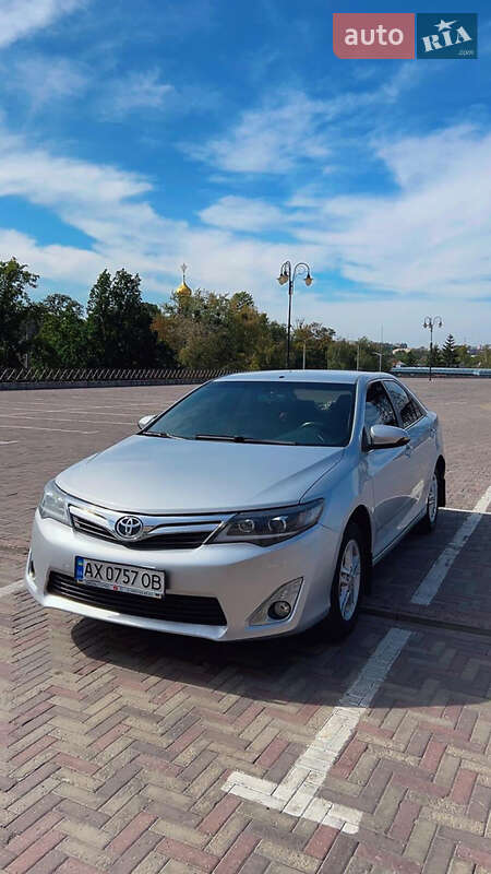Toyota Camry 2013