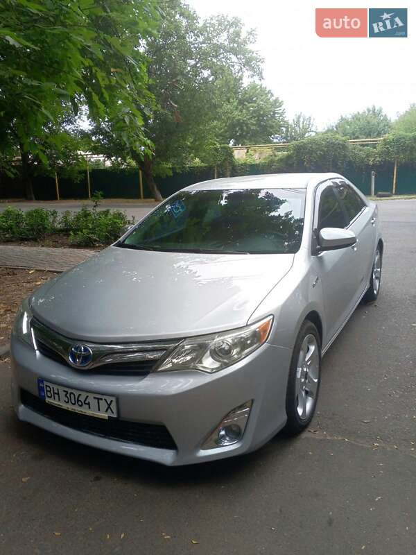 Toyota Camry 2014