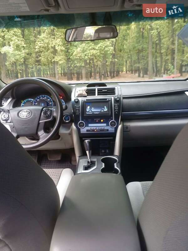 Седан Toyota Camry 2014 в Одессе