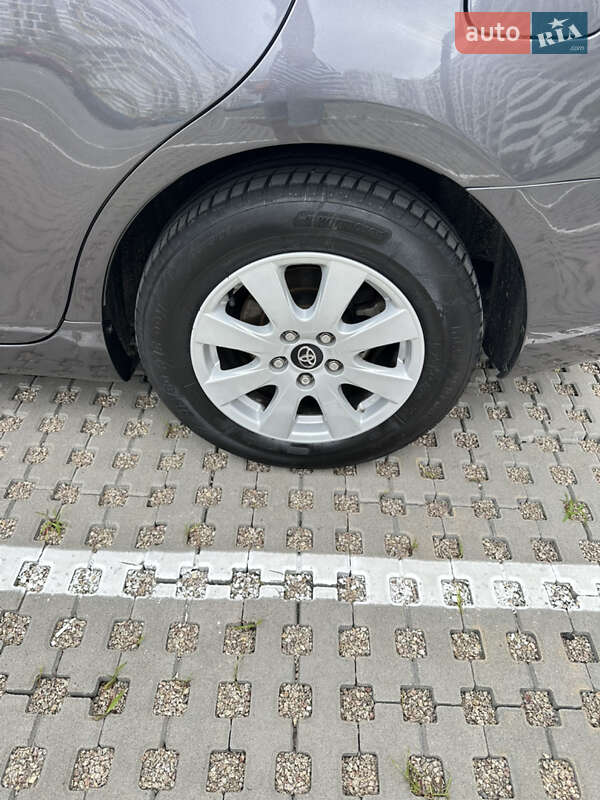 Седан Toyota Camry 2007 в Киеве