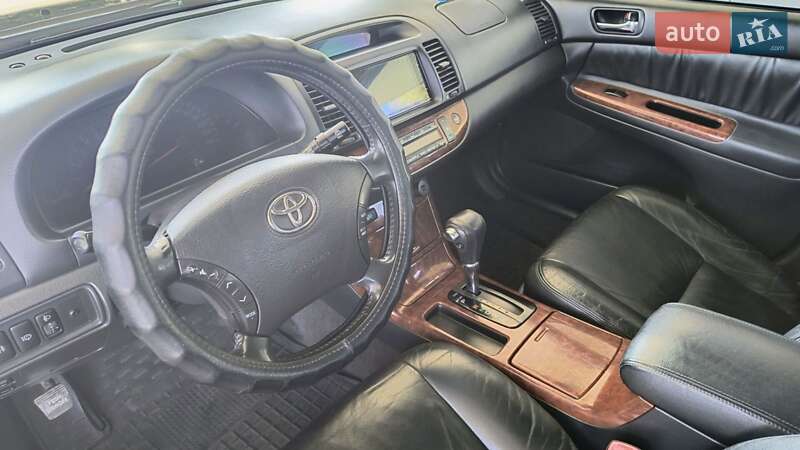 Седан Toyota Camry 2004 в Кременчуці фото 4 Седан Toyota Camry 2004 в Кременчуці