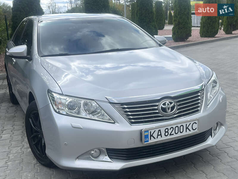 Toyota Camry 2013