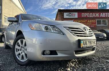 Седан Toyota Camry 2008 в Смілі