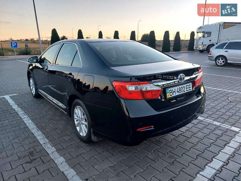 Седан Toyota Camry 2012 в Киеве фото 4 Седан Toyota Camry 2012 в Киеве