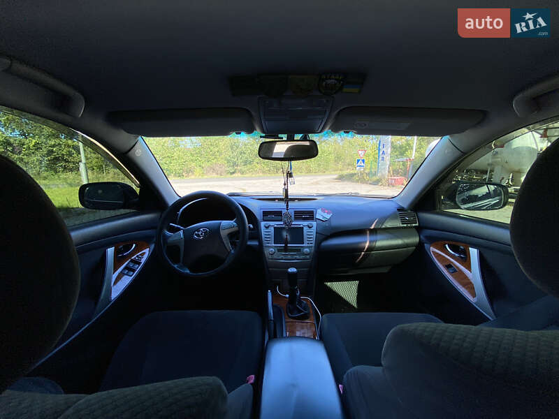 Седан Toyota Camry 2008 в Хмельницькому