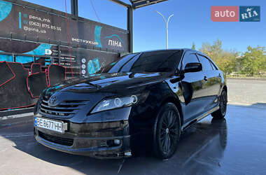 Седан Toyota Camry 2008 в Южноукраинске
