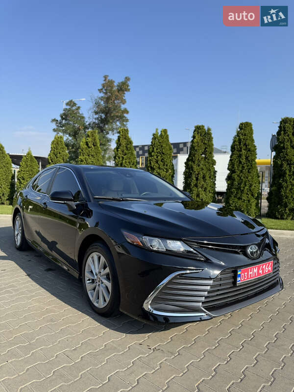 Toyota Camry 2022