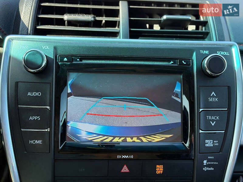 Седан Toyota Camry 2017 в Києві