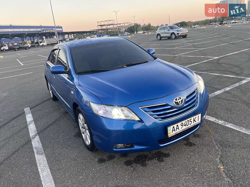 Toyota Camry 2007