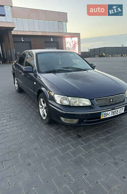 Седан Toyota Camry 1997 в Одессе