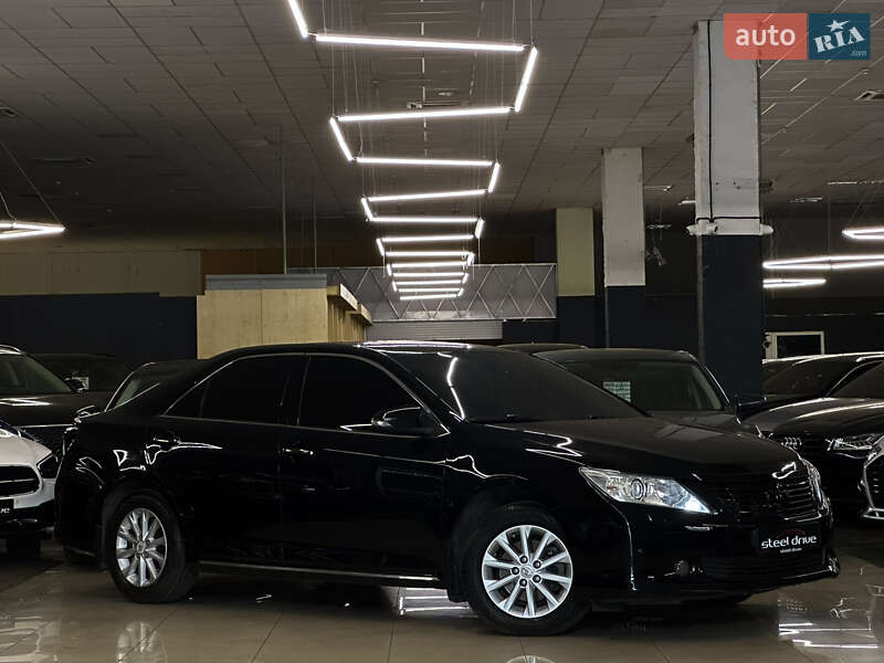 Toyota Camry 2012
