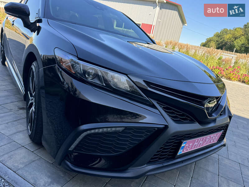 Седан Toyota Camry 2022 в Луцке фото 4 Седан Toyota Camry 2022 в Луцке