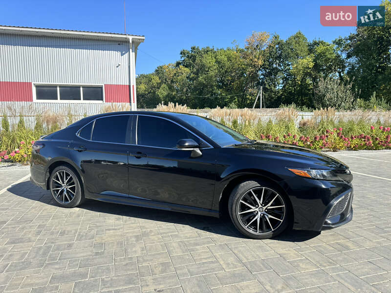 Седан Toyota Camry 2022 в Луцке фото 17 Седан Toyota Camry 2022 в Луцке