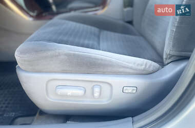 Седан Toyota Camry 2004 в 