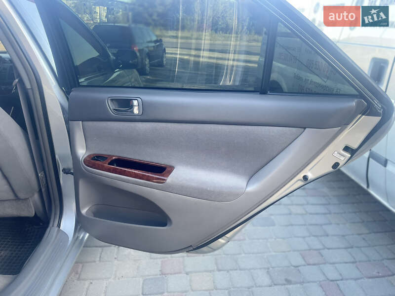 Седан Toyota Camry 2004 в Ковелі