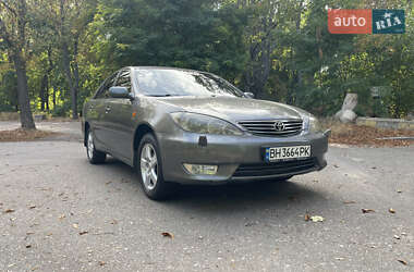 Седан Toyota Camry 2005 в Одессе