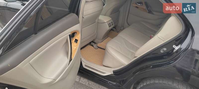 Седан Toyota Camry 2007 в Києві