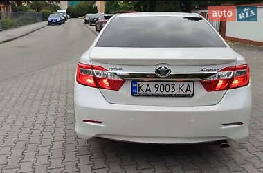 Седан Toyota Camry 2013 в Запорожье
