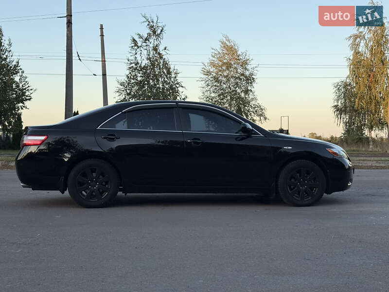 Седан Toyota Camry 2008 в Черкасах