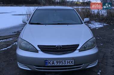 Седан Toyota Camry 2004 в Киеве