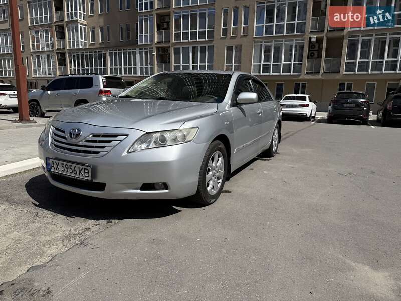 Toyota Camry 2008