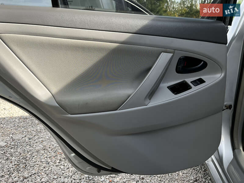Седан Toyota Camry 2008 в Харкові фото 14 Седан Toyota Camry 2008 в Харкові