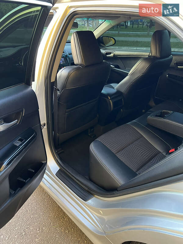 Седан Toyota Camry 2014 в Николаеве фото 16 Седан Toyota Camry 2014 в Николаеве