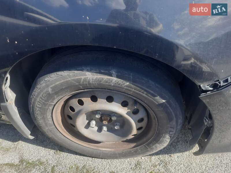 Седан Toyota Camry 2011 в Дніпрі фото 32 Седан Toyota Camry 2011 в Дніпрі