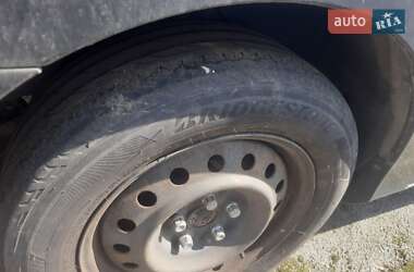 Седан Toyota Camry 2011 в Днепре