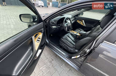 Седан Toyota Camry 2007 в 