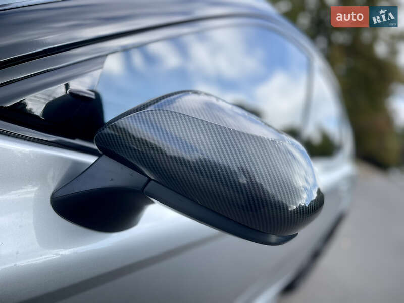 Седан Toyota Camry 2020 в Киеве