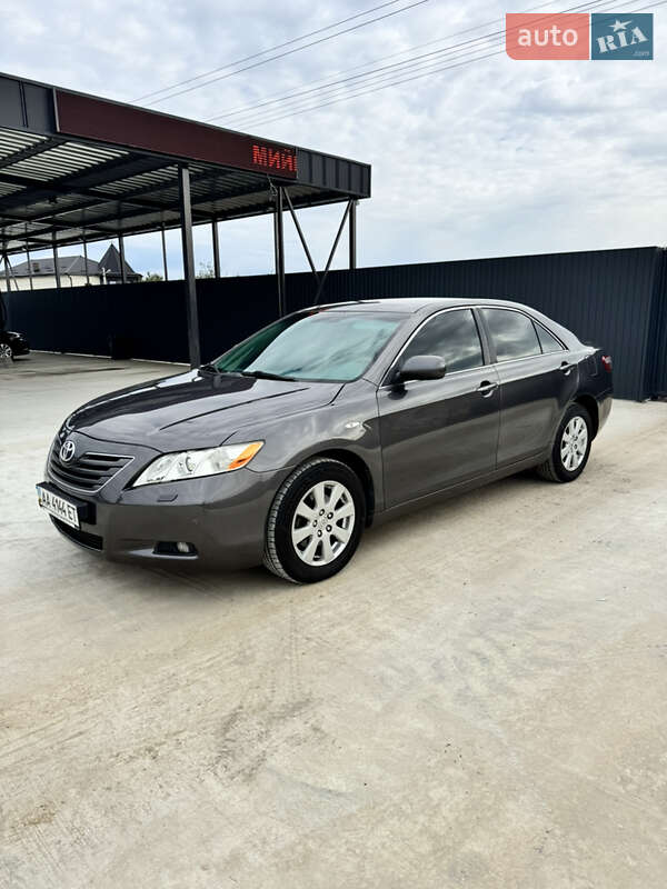 Седан Toyota Camry 2008 в Ужгороді фото Седан Toyota Camry 2008 в Ужгороді
