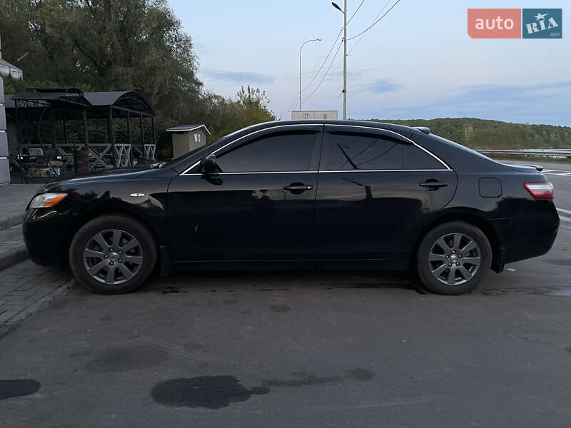 Седан Toyota Camry 2008 в Кролевці